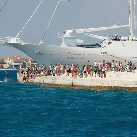 I Hébergement de vacances Obrovac